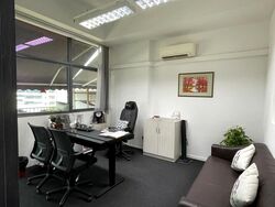 UB. One (D14), Factory #581730791